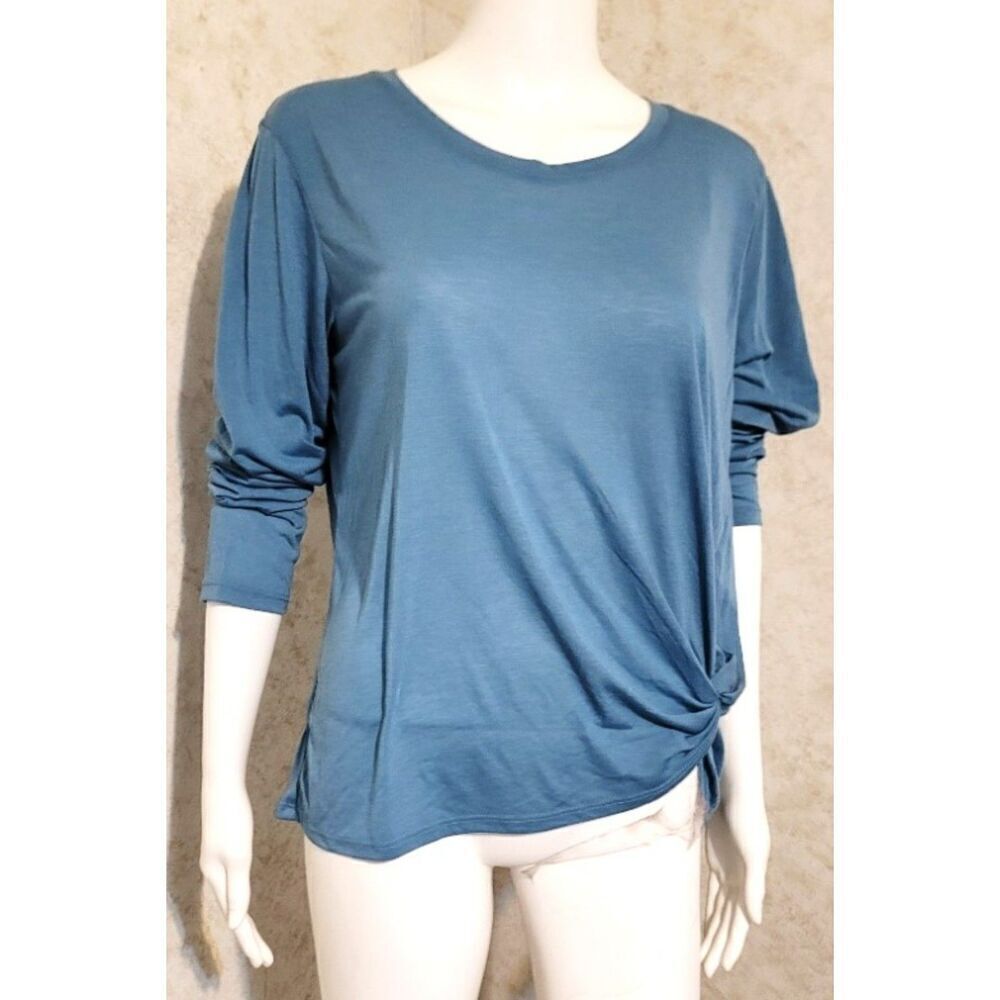 NWT - MPG Long Sleeve Active Top: Twist 2.0 - Size L